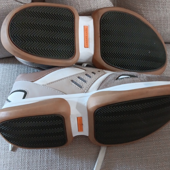 Tory Burch Vintage Sneakers - Picture 4 of 6